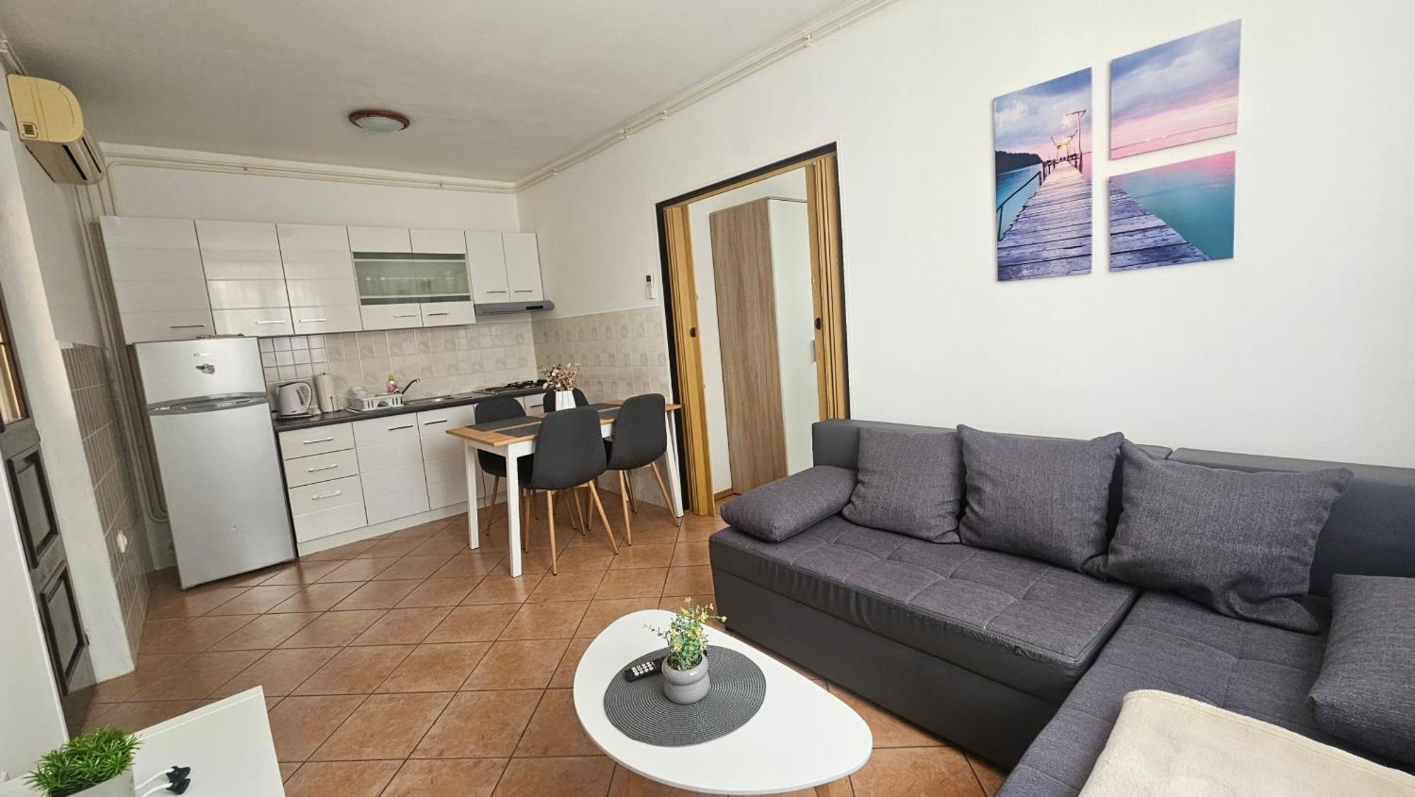 Apartment Danica Valtura Екстериор снимка